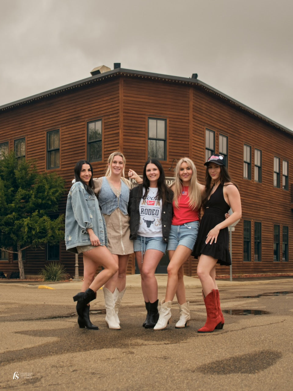 SADDLE UP